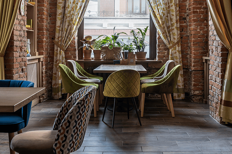 Бруни семейное кафе, г. Самара