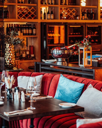 картинка Диван Millenium Radius | Миллениум Радиусный от компании CORSASTYLE